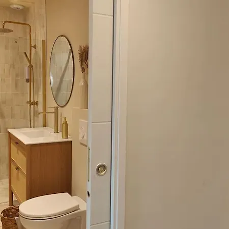 Appartement Jasmin Jacuzzi Piscine