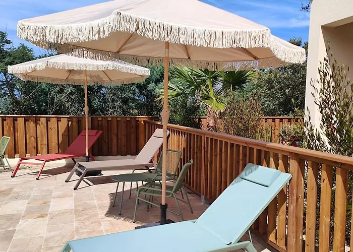 Jasmin Jacuzzi Piscine